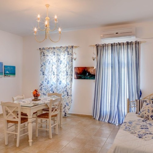 Κατοικία No 4 | Appartment  No 4 | Opalio